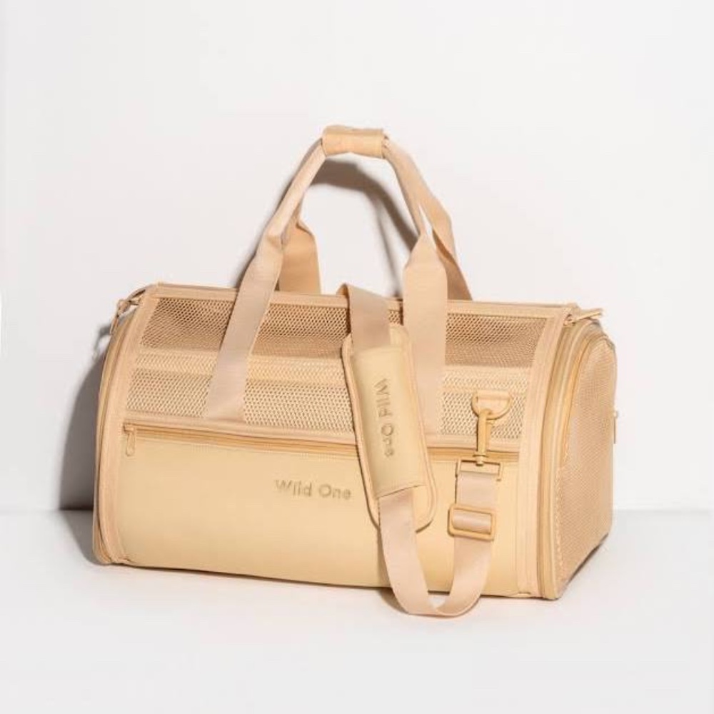 Wild One Travel Carrier in Tan